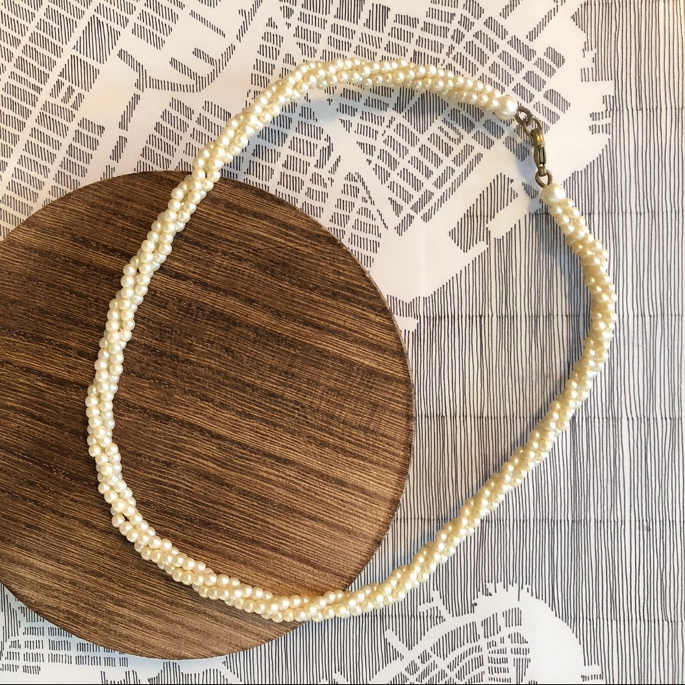 Pearl Choker